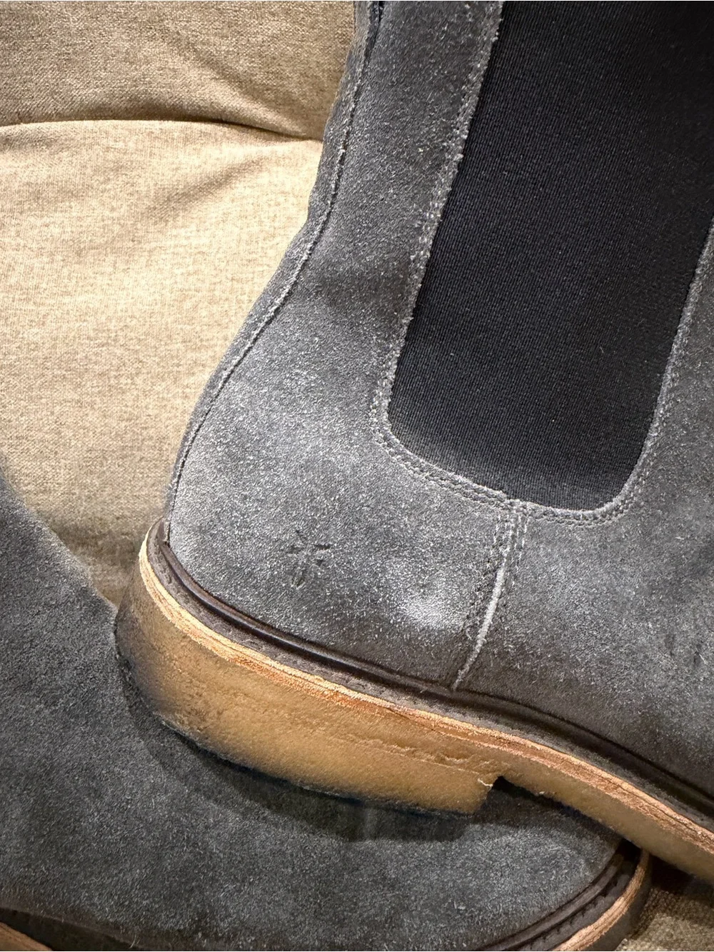 Frye Men's Suede Chelsea Boot Boots 12